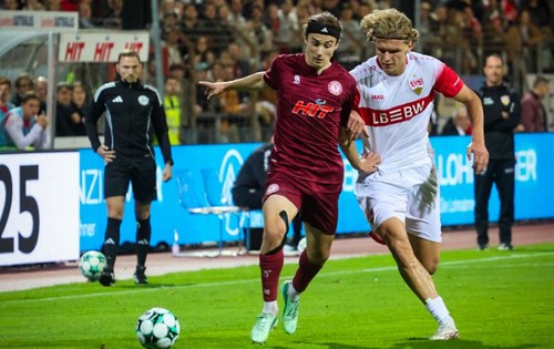Bitterer Abend im Südstadion: Herwerth foult und trifft zum 1:0